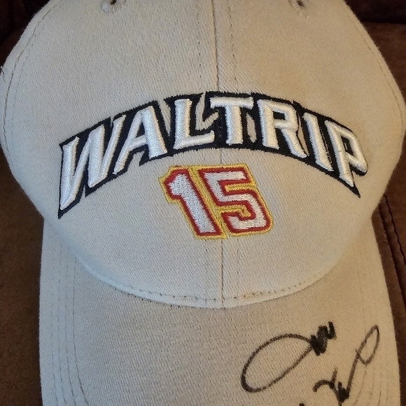 Nascar Napa Racing Michael Waltrip 15 Autographed Hat Cap, Kids, Pre-owned - Picture 2 of 8
